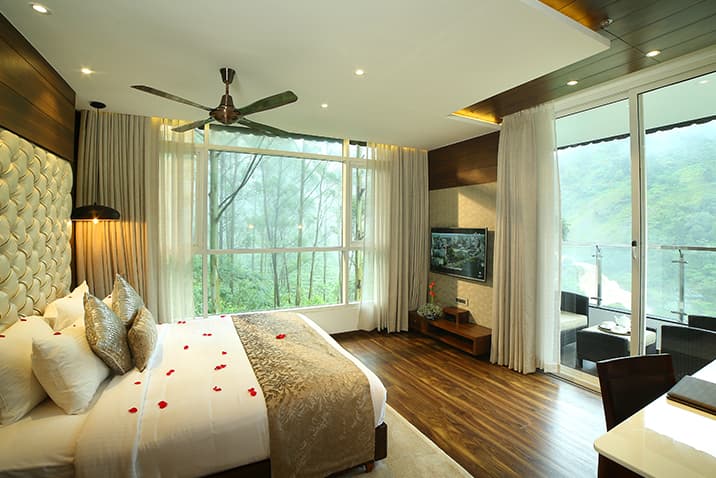 Blanket Honeymoon Pavilion at Blanket Hotel & Spa